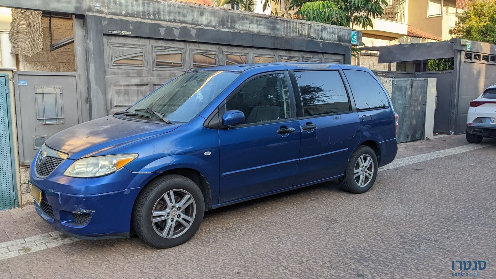 2005' Mazda MPV מאזדה photo #1