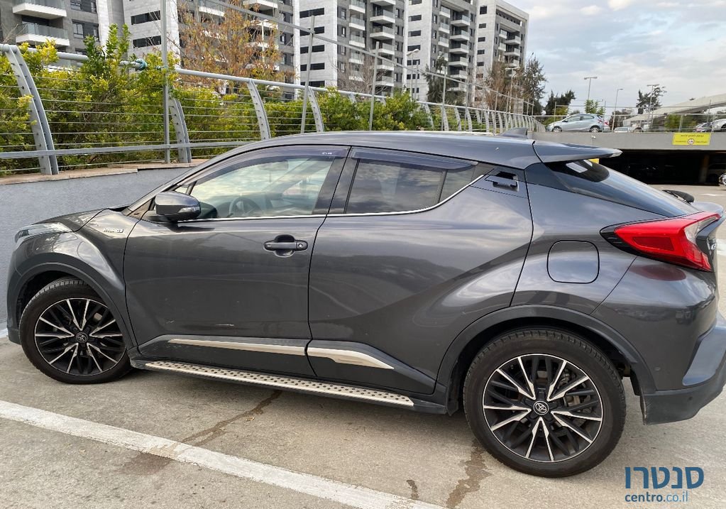 2018' Toyota C-Hr טויוטה photo #1