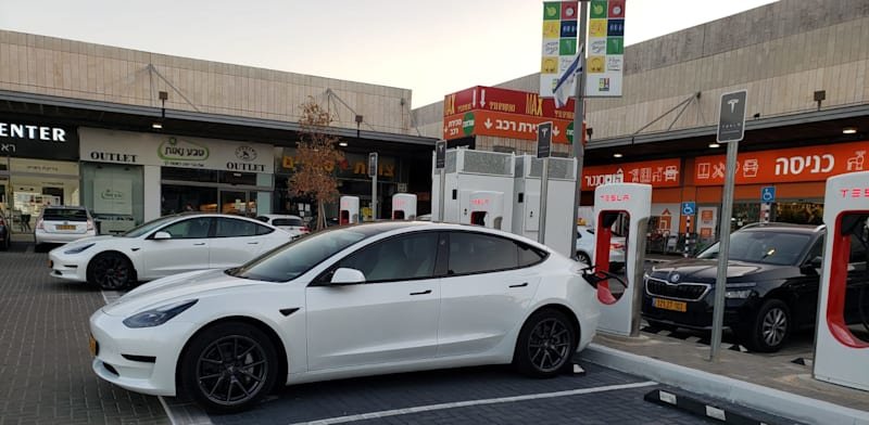 Israel far from pledge to complete transition to EVs by 2030