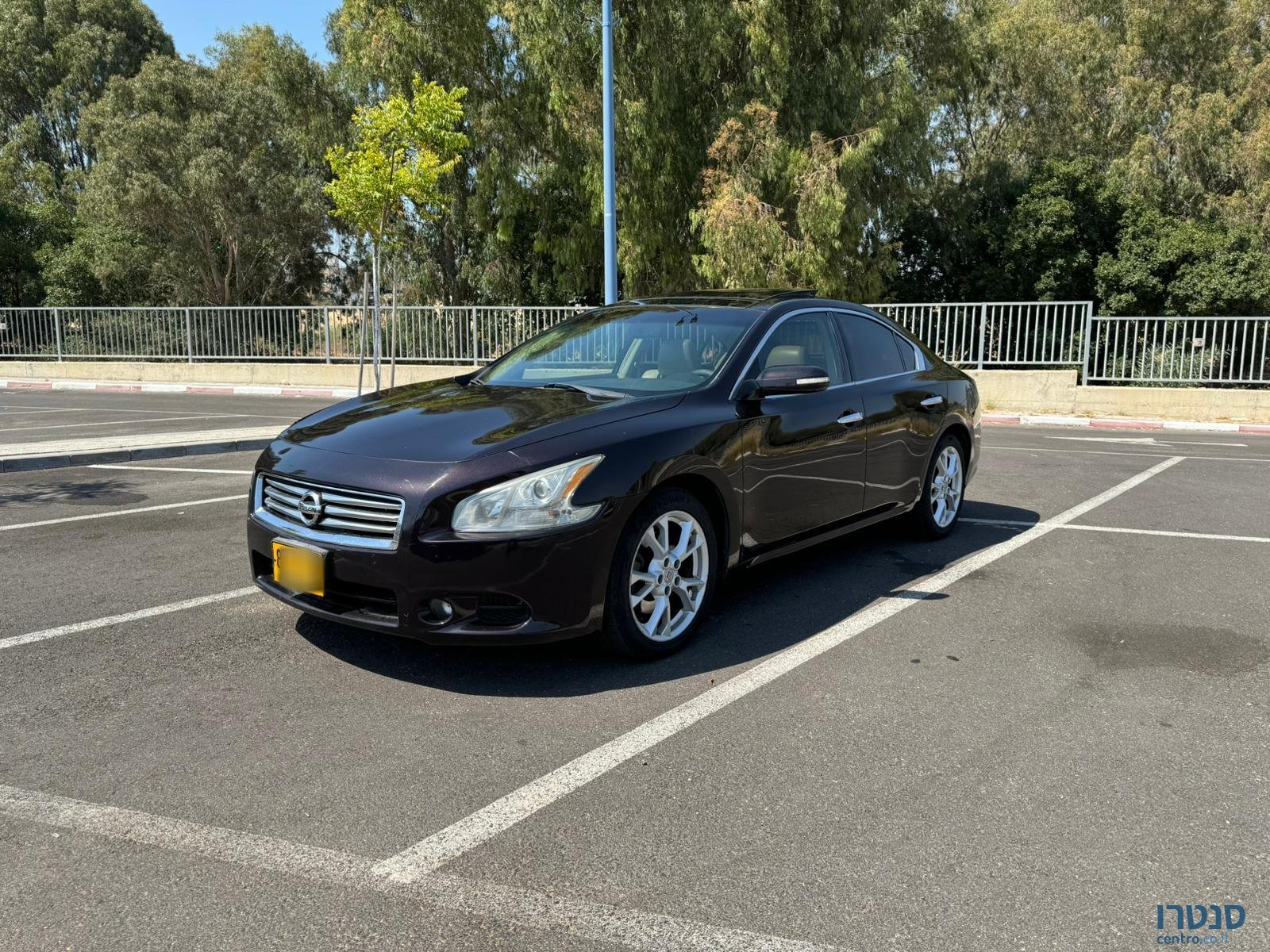 2016' Nissan Maxima photo #1