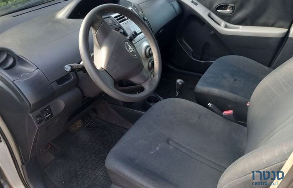 2009' Toyota Yaris טויוטה יאריס photo #1