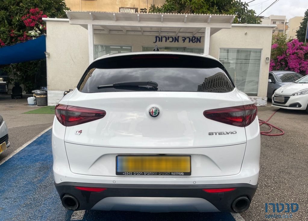 2018' Alfa Romeo Stelvio אלפא רומיאו סטלויו photo #2