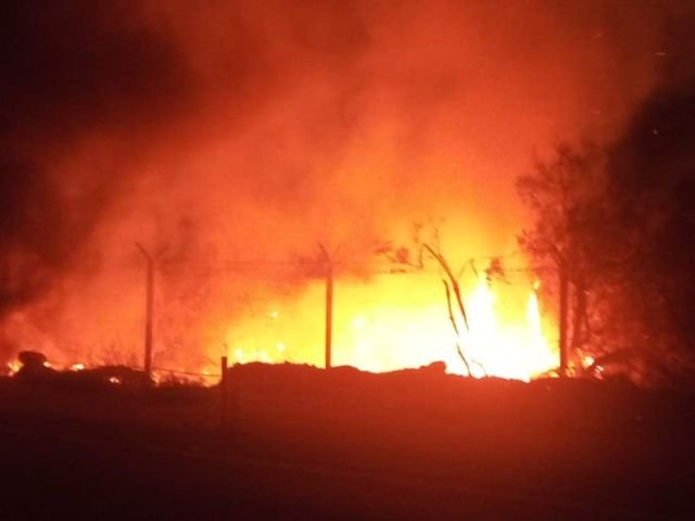 Сильный пожар в национальном парке Эйнот Цуким, район закрыт для посетителей