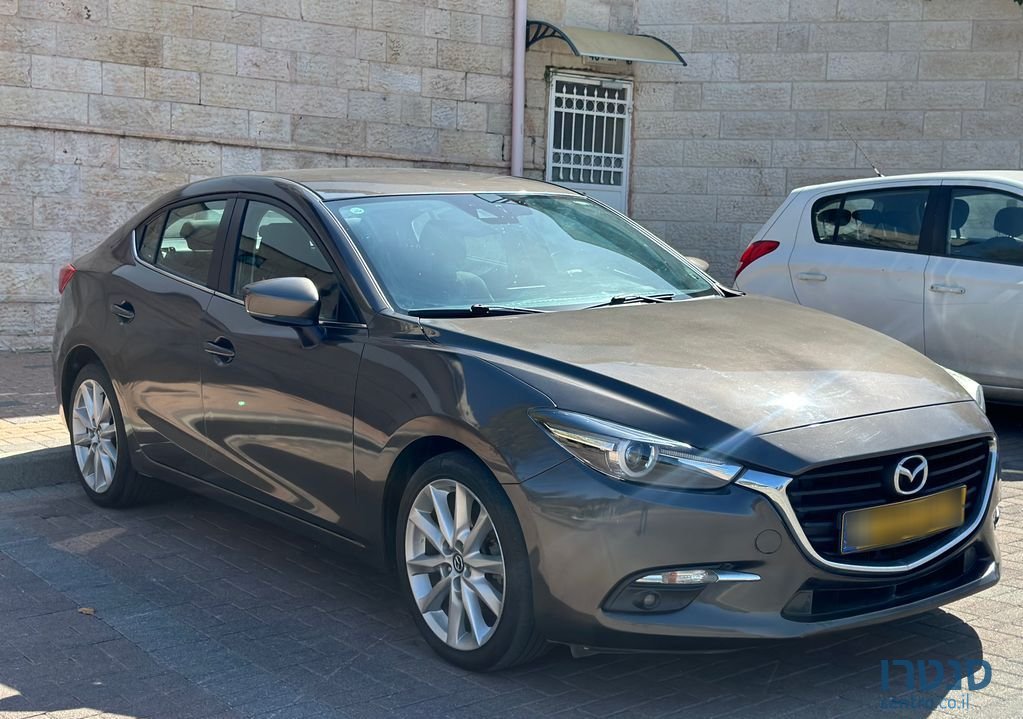 2018' Mazda 3 מאזדה photo #1
