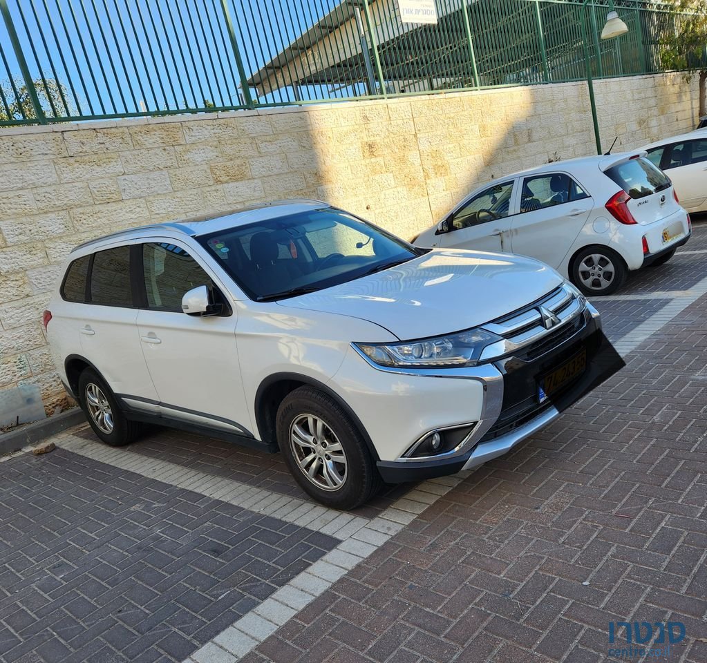 2017' Mitsubishi Outlander מיצובישי אאוטלנדר photo #1