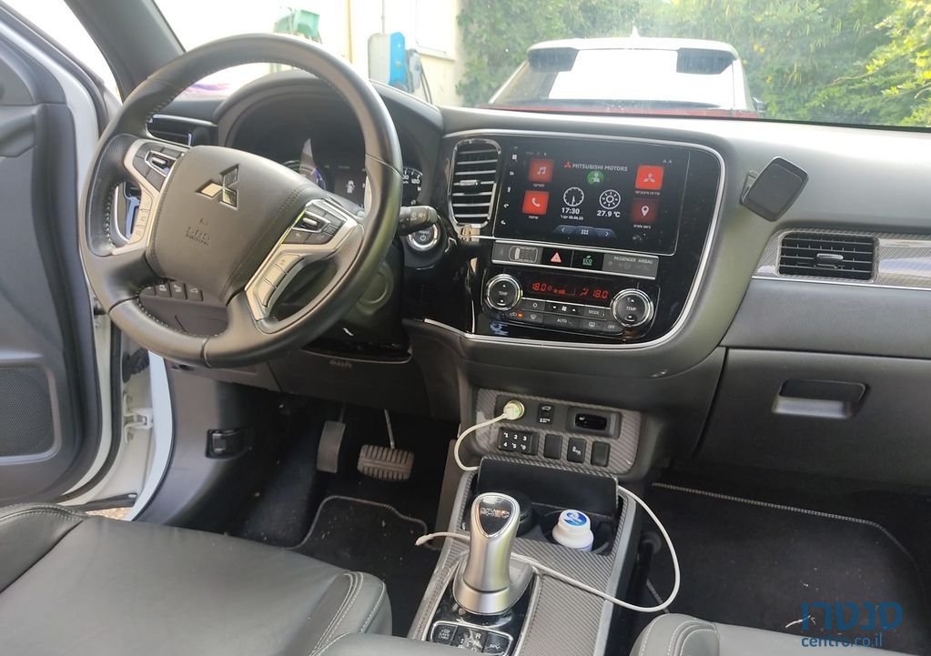 2019' Mitsubishi Outlander מיצובישי אאוטלנדר photo #5