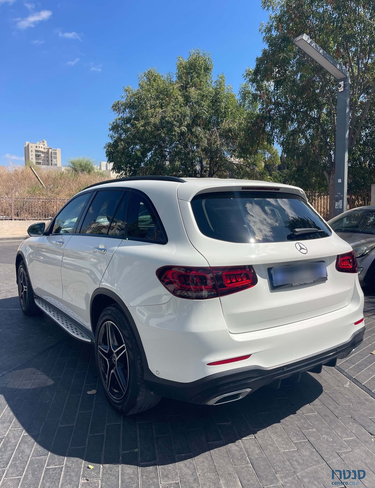 2021' Mercedes-Benz GLC מרצדס-בנץ photo #4