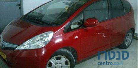 2011' Honda Jazz הייבריד photo #3