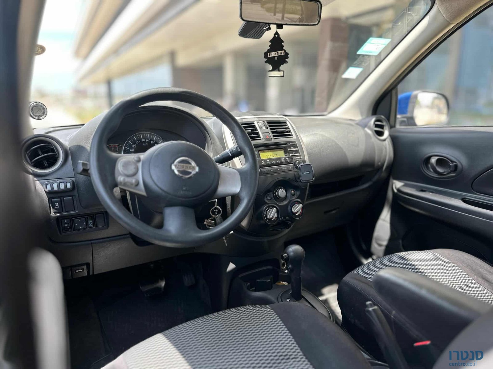 2014' Nissan Micra photo #7