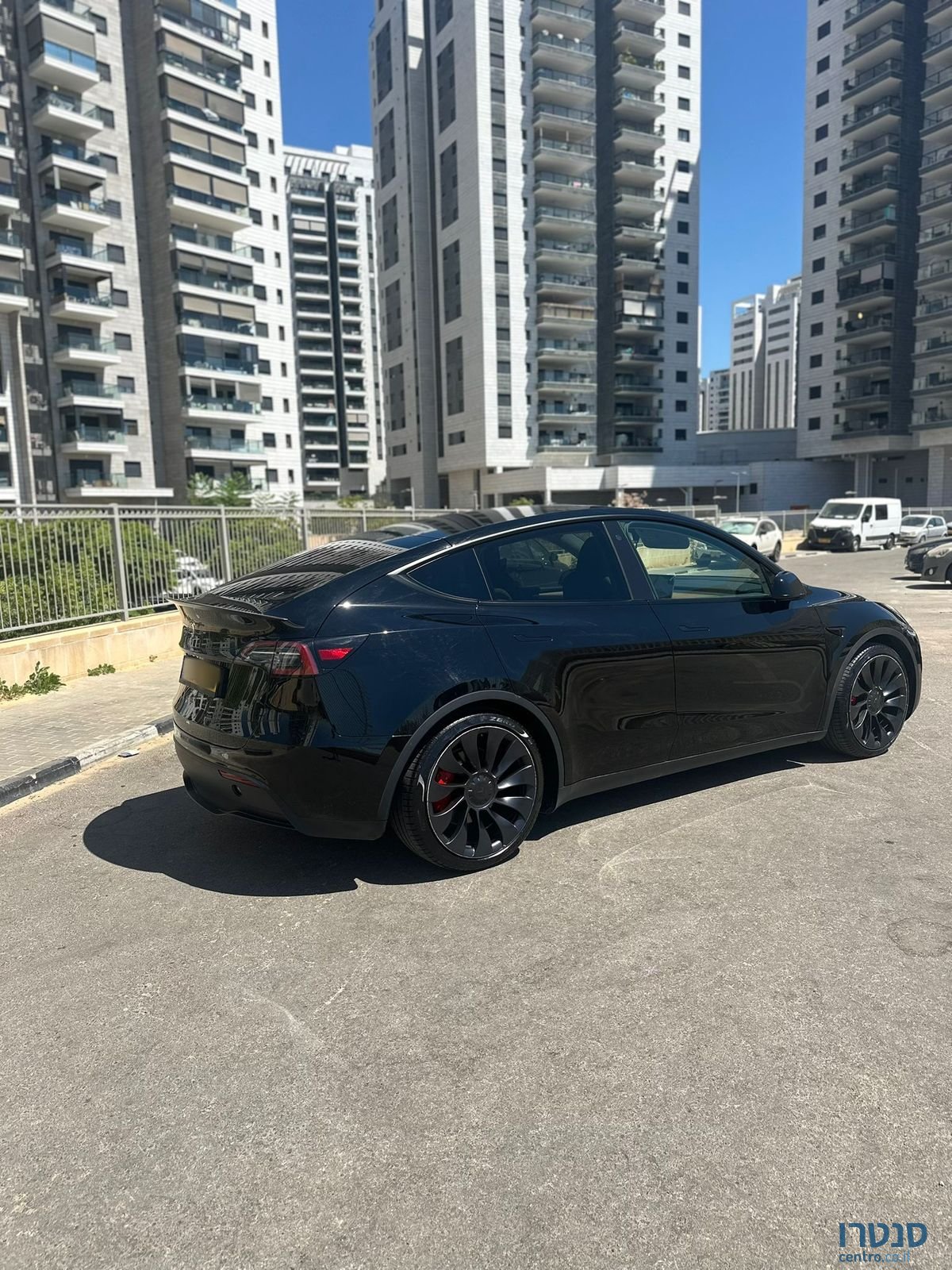 2023' Tesla Model Y טסלה מודל Y photo #2