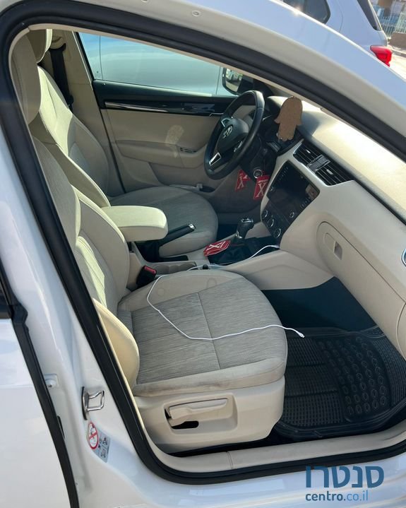 2018' Skoda Octavia סקודה אוקטביה photo #5
