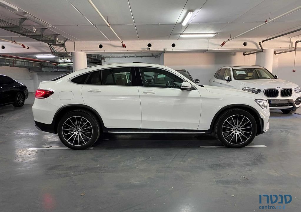 2022' Mercedes-Benz GLC מרצדס photo #2