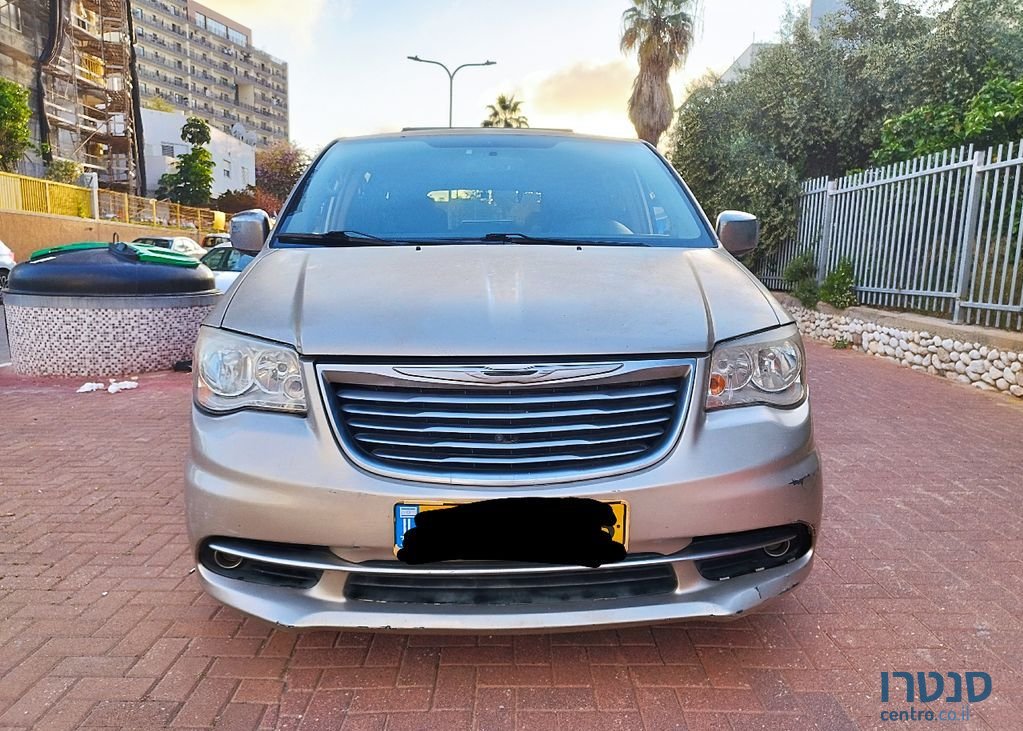2013' Chrysler Grand Voyager קרייזלר גראנד וויאג'ר photo #4
