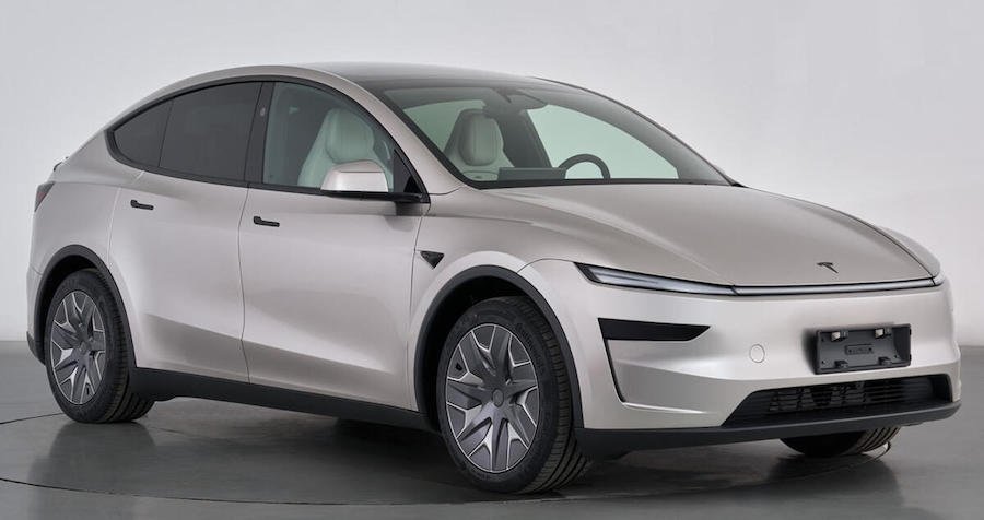 Tesla Model Y gains long-wheelbase variant with six seats