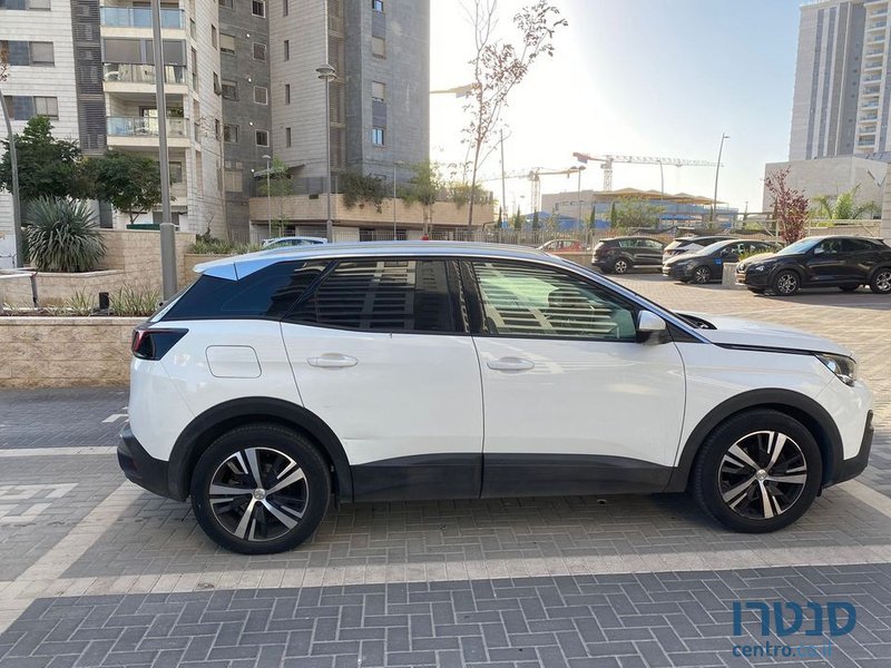 2019' Peugeot 3008 פיג'ו photo #4