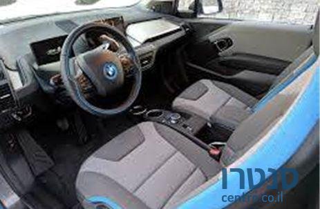2017' BMW i3 ב.מ.וו i3 photo #1