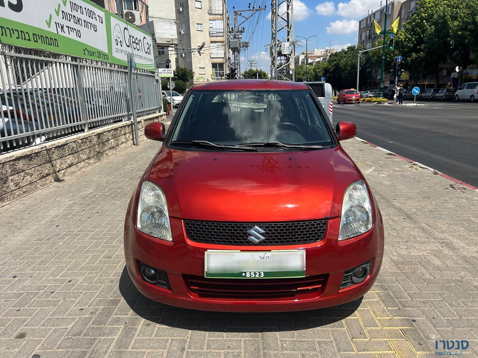 2010' Suzuki Swift photo #1