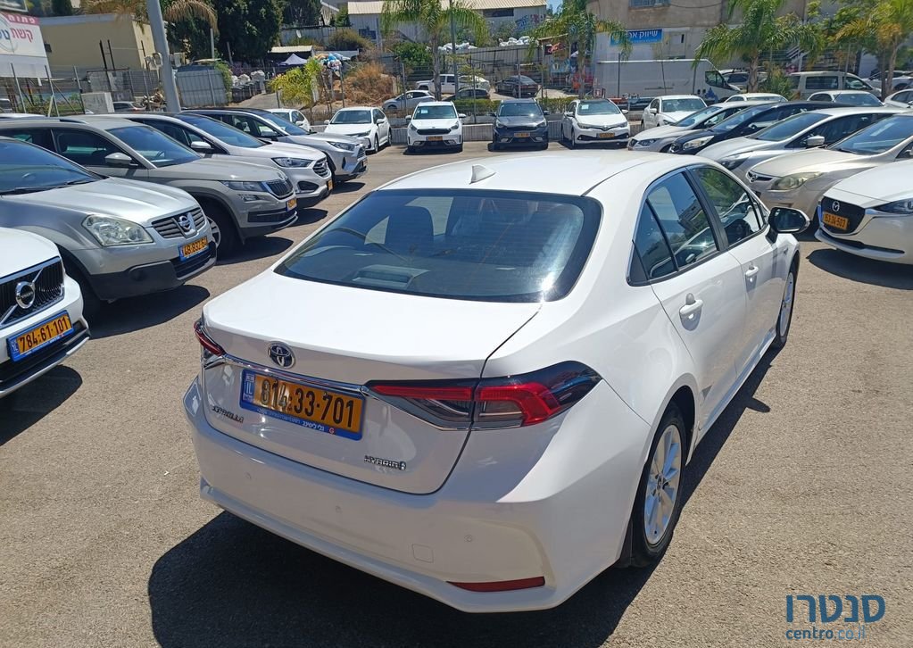 2019' Toyota Corolla טויוטה קורולה photo #3