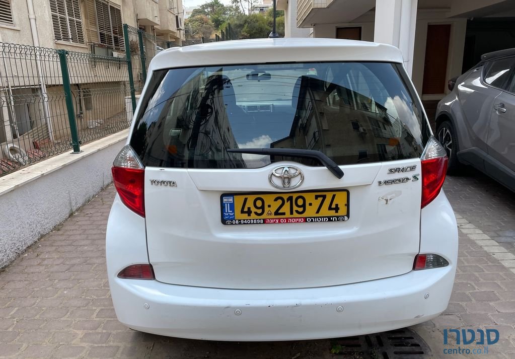 2011' Toyota טויוטה ספייס ורסו photo #5