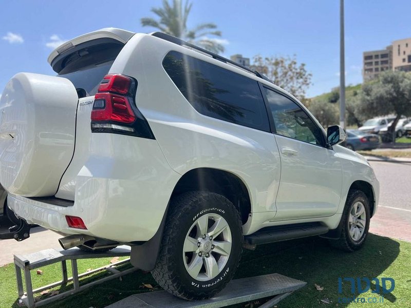 2019' Toyota Land Cruiser טויוטה לנד קרוזר photo #6