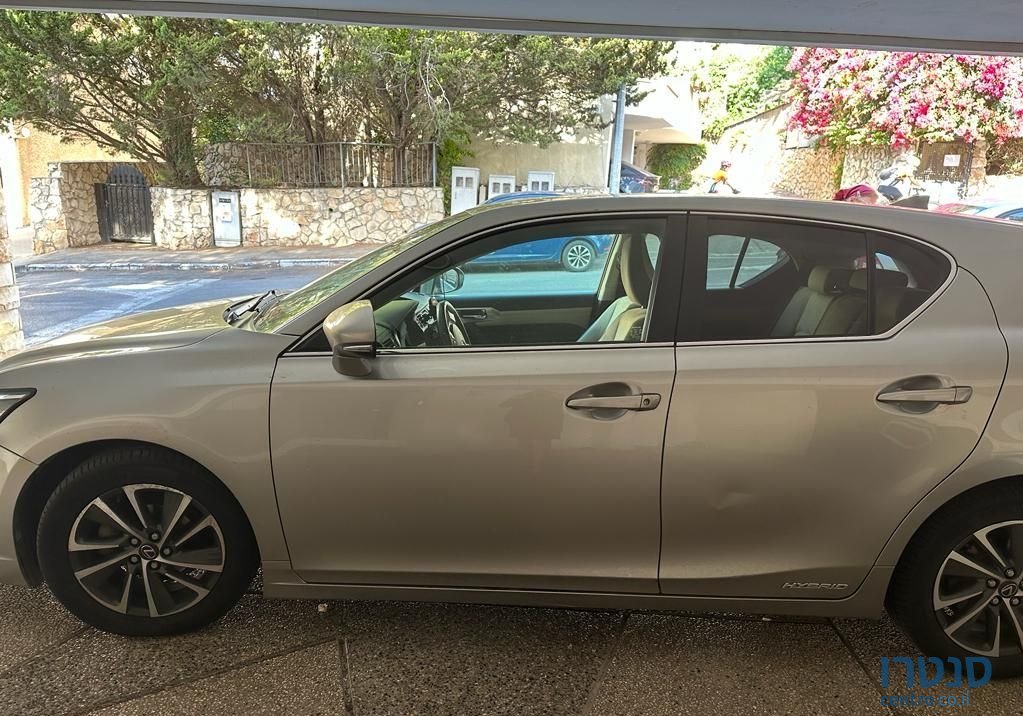 2019' Lexus Ct200H לקסוס photo #3