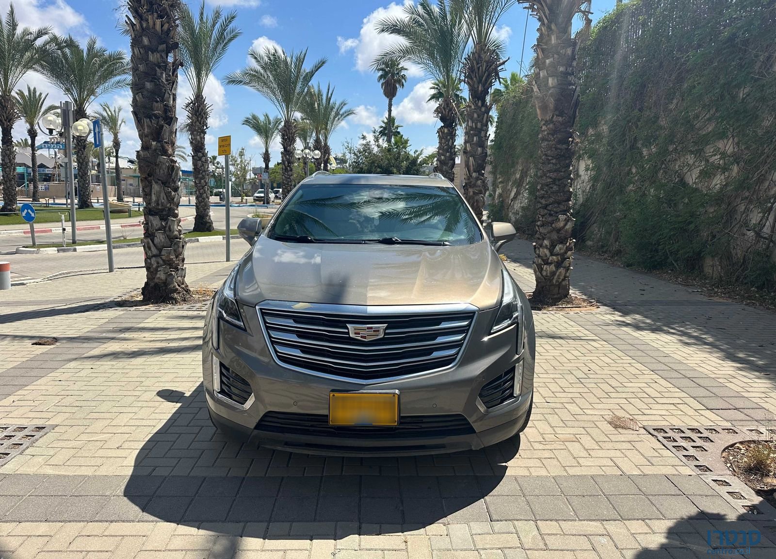 2018' Cadillac XT5 קאדילק photo #1