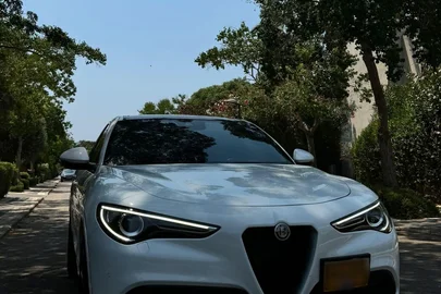 2022' Alfa Romeo Stelvio אלפא רומיאו סטלביו
