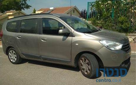2015' Dacia Lodgy דאצ'יה לודג'י photo #1