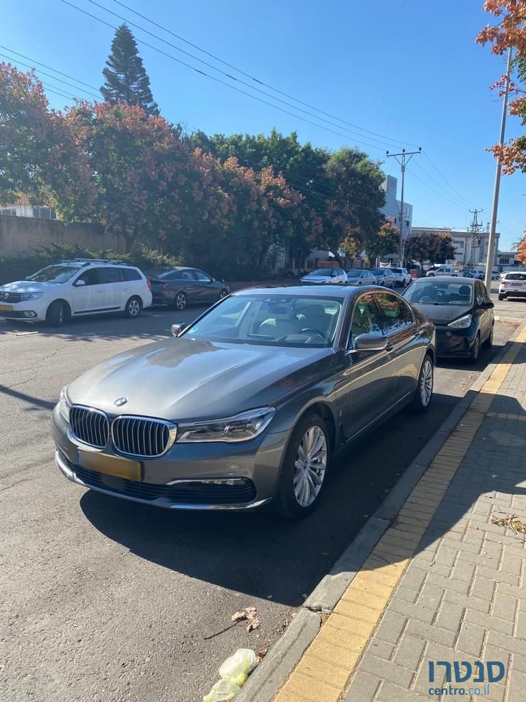 2017' BMW 740 ב.מ.וו photo #1