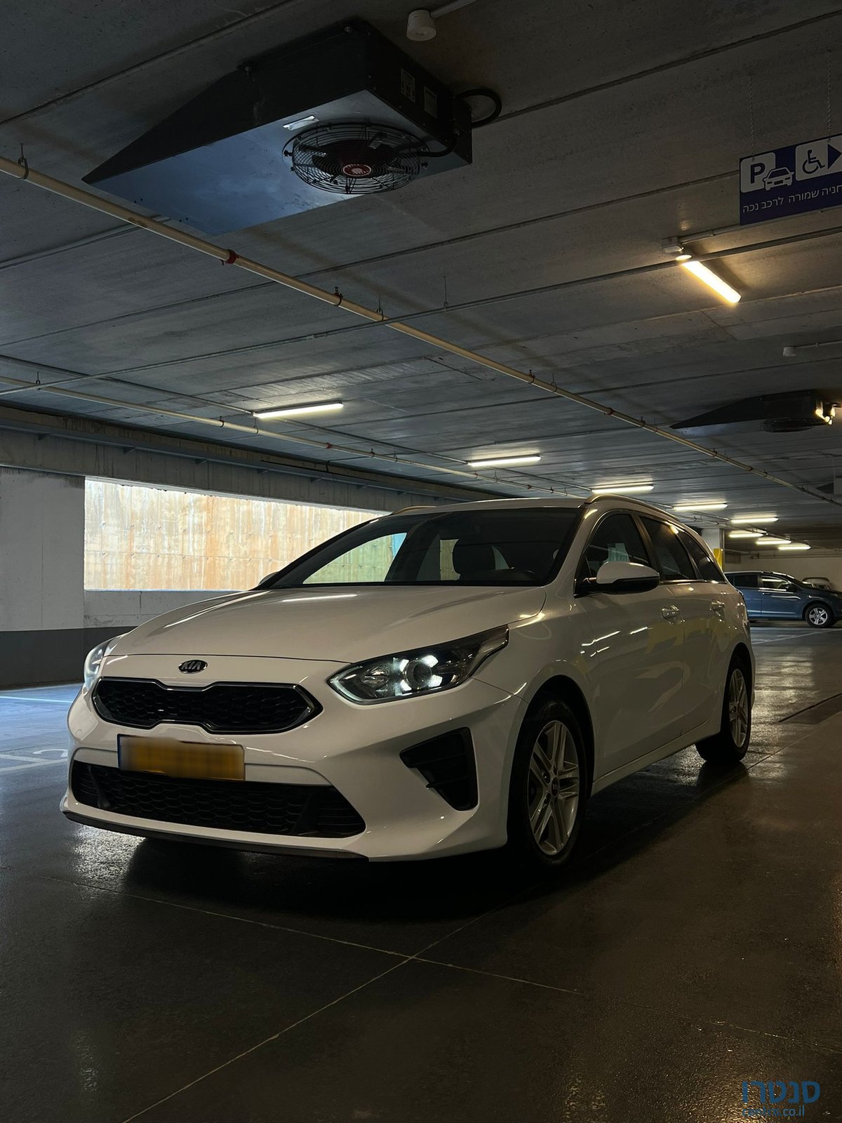 2020' Kia Ceed photo #1