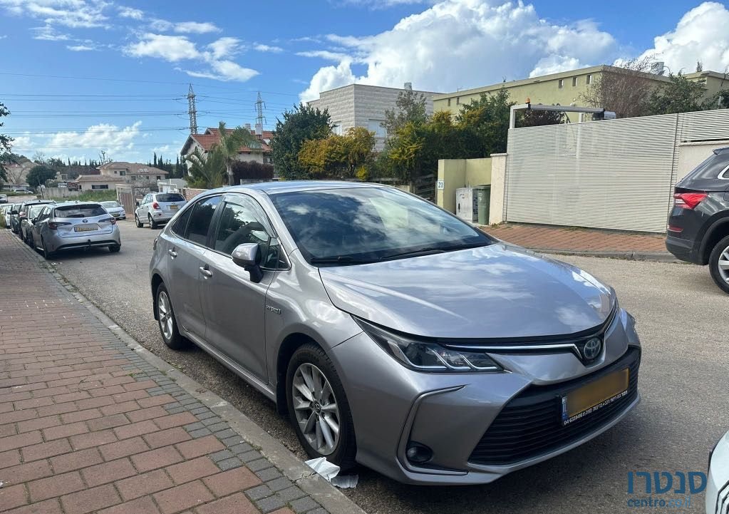 2019' Toyota Corolla טויוטה קורולה photo #1