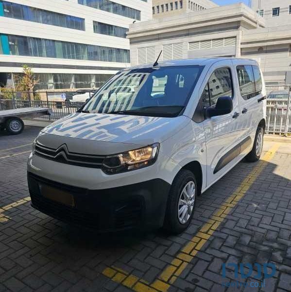 2021' Citroen Berlingo סיטרואן ברלינגו photo #3