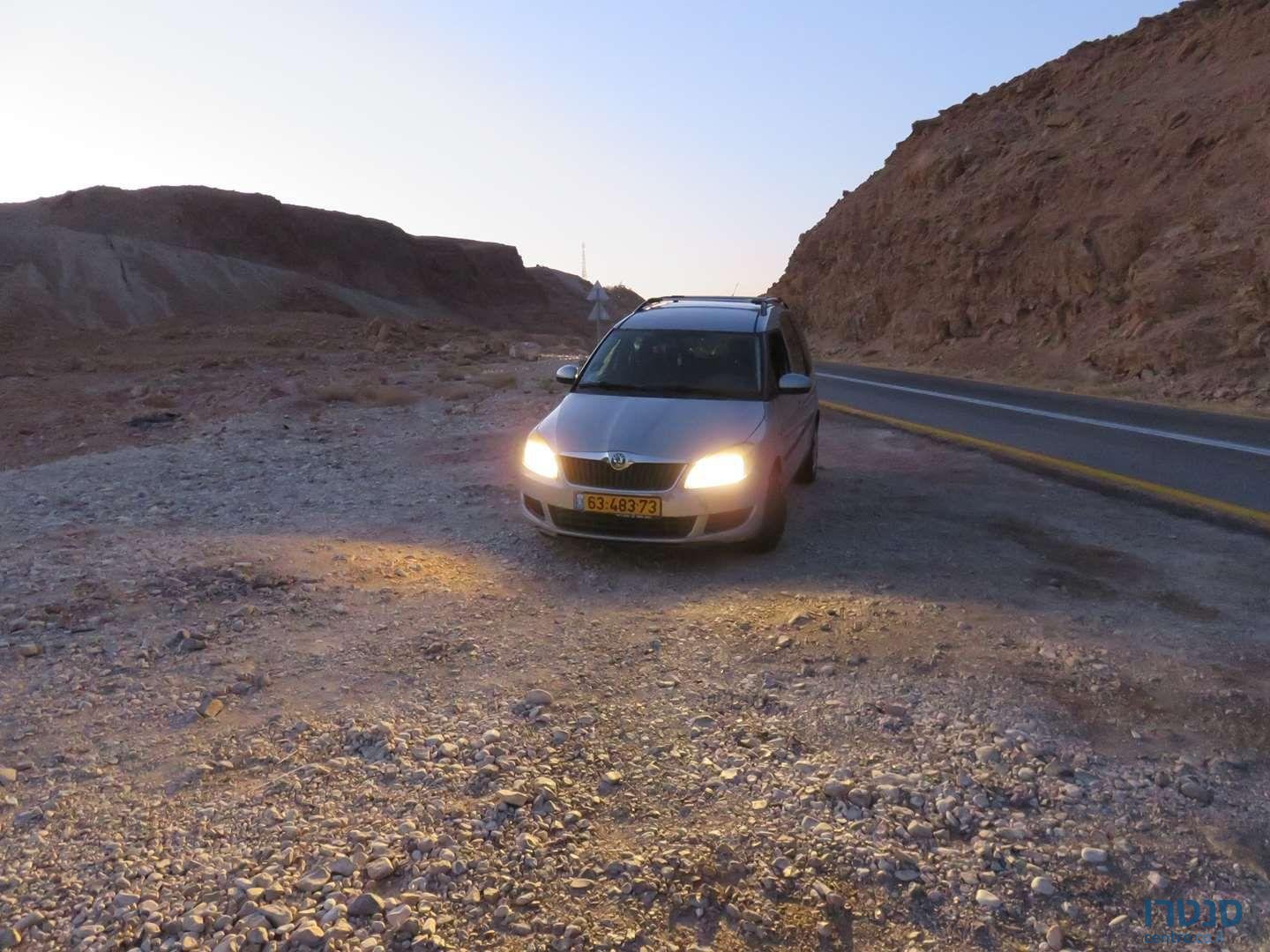 2011' Skoda Roomster סקודה רומסטר photo #2