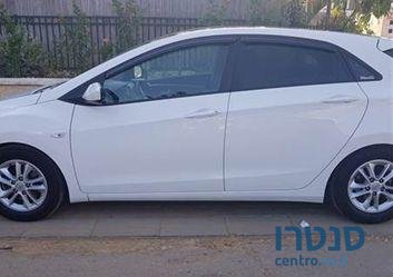 2013' Hyundai I30 יונדאי photo #1