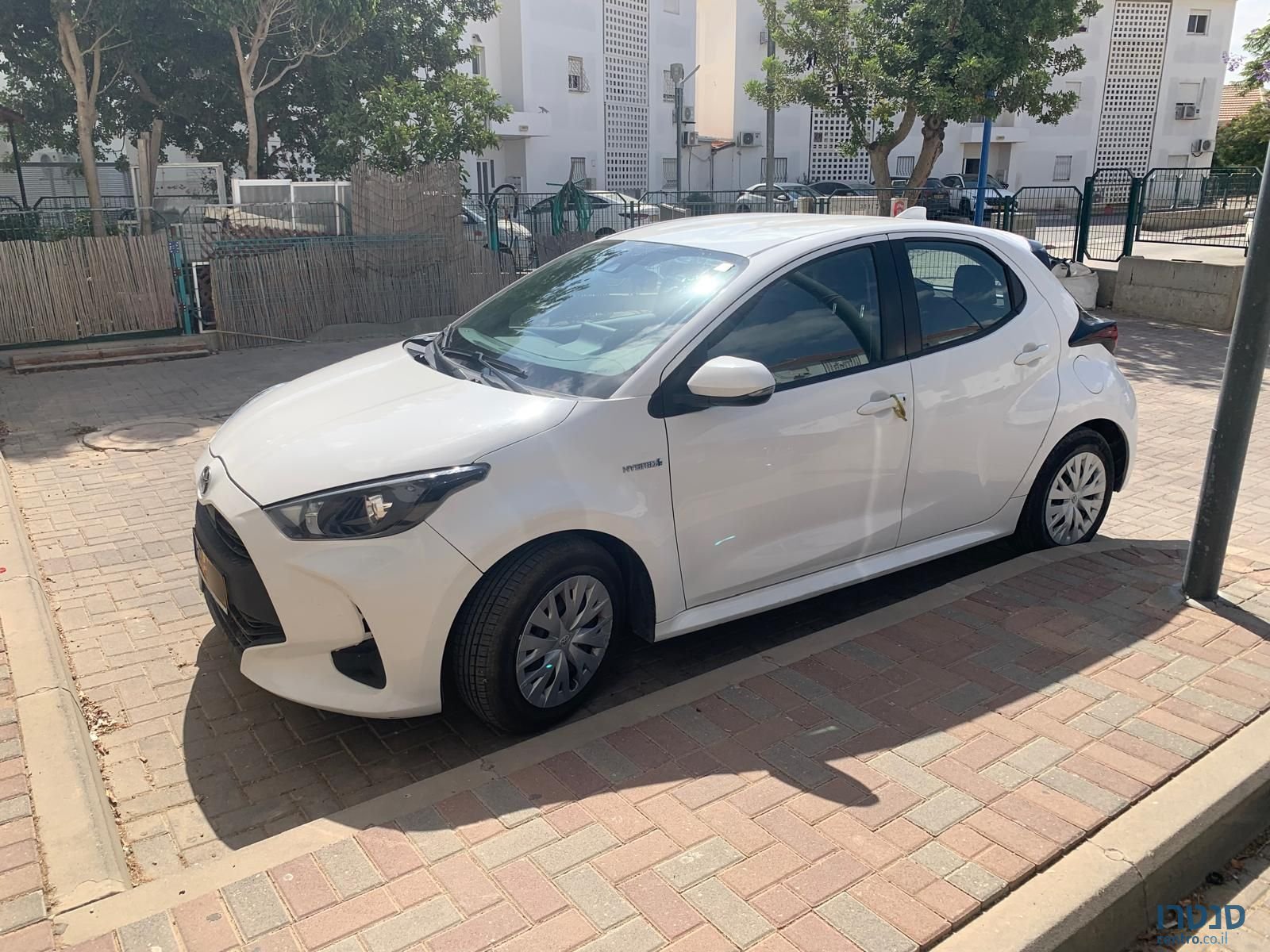 2021' Toyota Yaris טויוטה יאריס photo #1