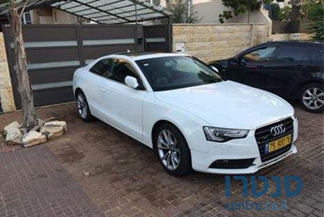 2012' Audi A5 קופה מולטיטרוניק photo #1