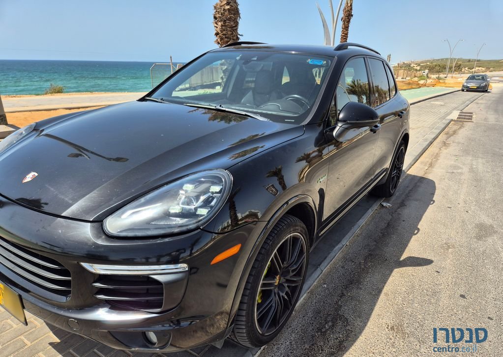 2017' Porsche Cayenne פורשה קאיין photo #3