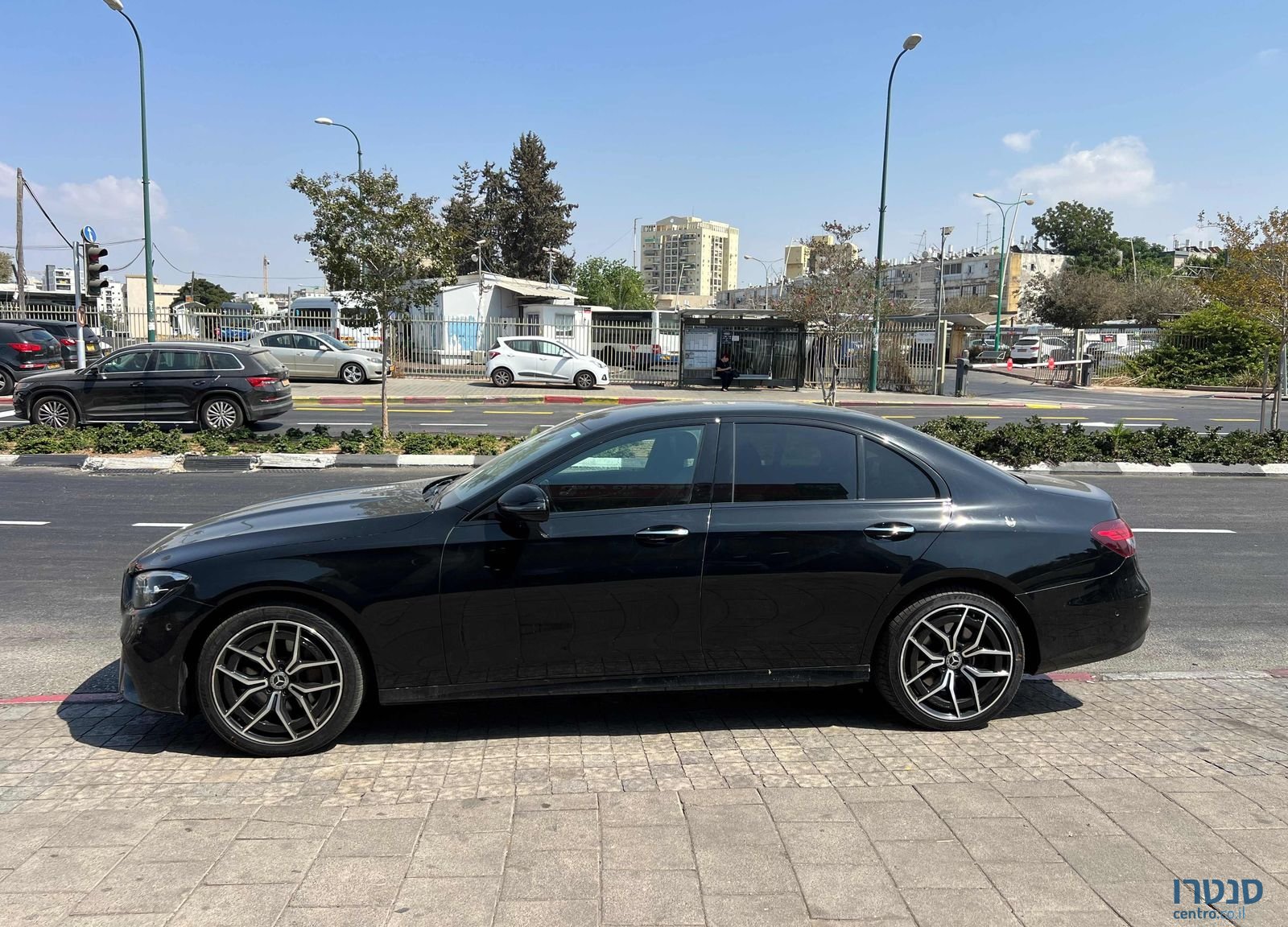 2022' Mercedes-Benz E-Class מרצדס-בנץ photo #2