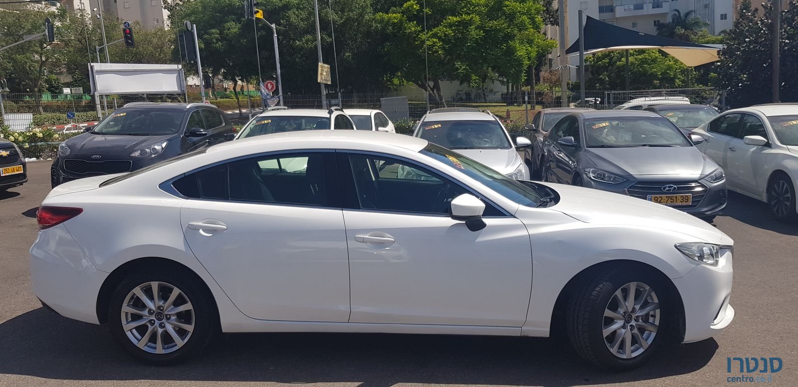 2017' Mazda photo #4