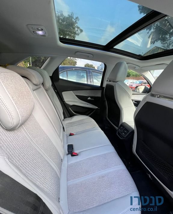 2019' Peugeot 3008 פיג'ו photo #4
