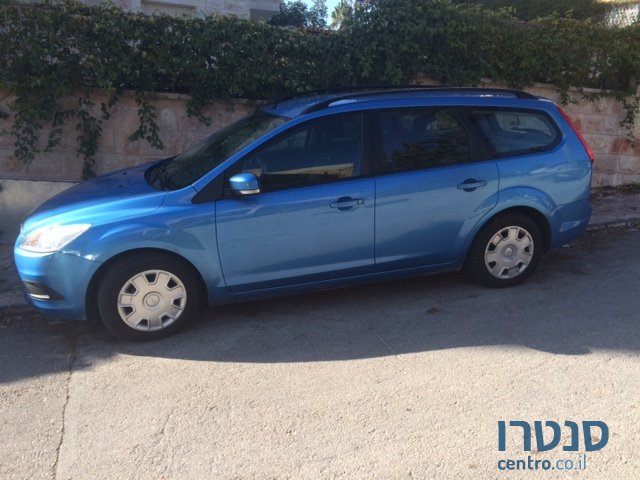 2010' Ford Focus photo #1