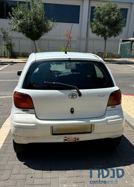 2004' Toyota Yaris טויוטה יאריס photo #2