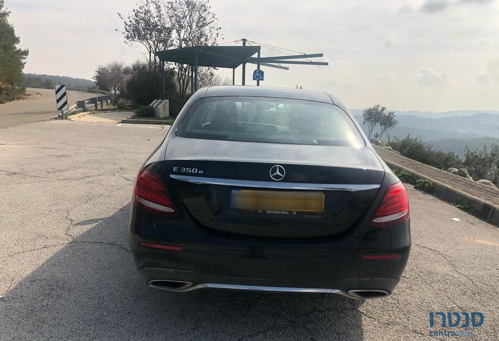 2019' Mercedes-Benz E-Class מרצדס photo #3
