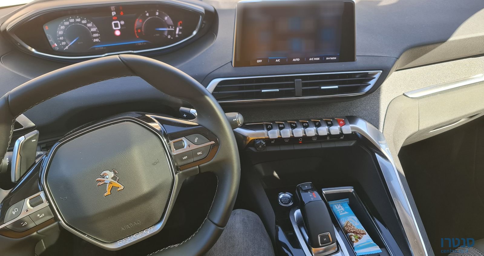 2021' Peugeot 3008 פיג'ו photo #1