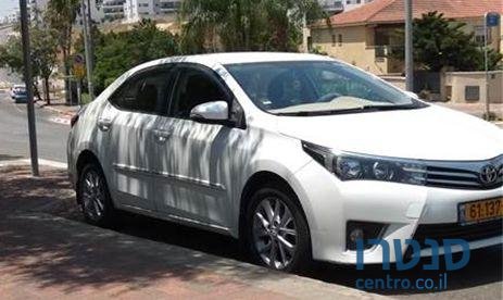 2013' Toyota Corolla טויוטה קורולה photo #4
