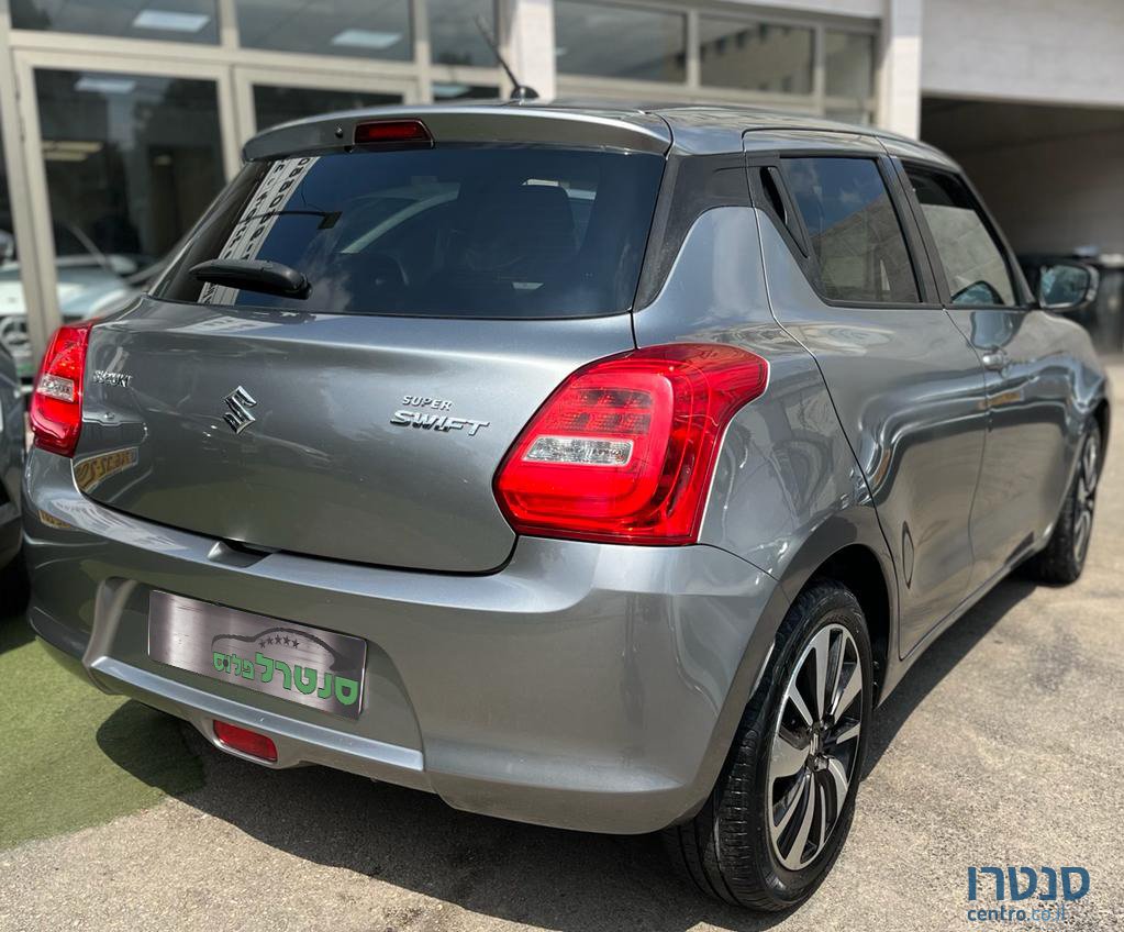 2019' Suzuki Swift photo #3