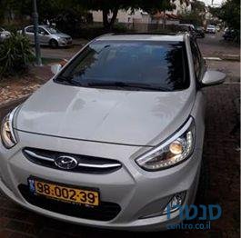 2017' Hyundai i25 יונדאי photo #2