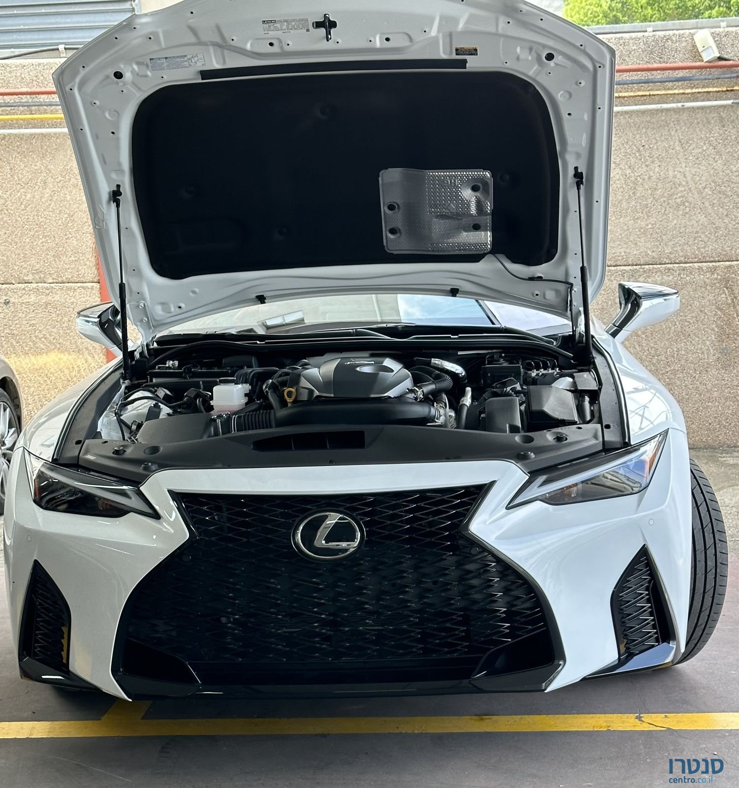2022' Lexus Is300H לקסוס photo #3