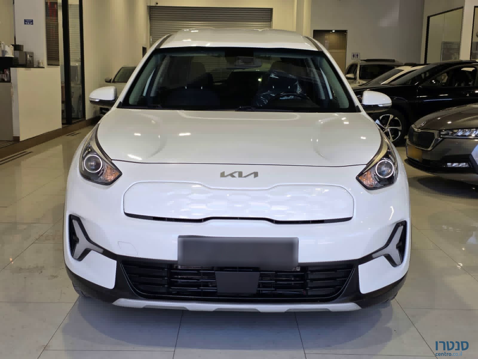2023' Kia Niro Plus היברידי/פלאגין photo #1