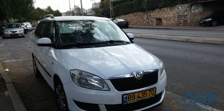 2010' Skoda Fabia photo #1
